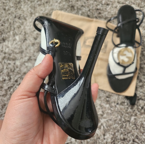 SOLD!!!(2for350)Original Gucci sexy sandals - Picture 7 of 16